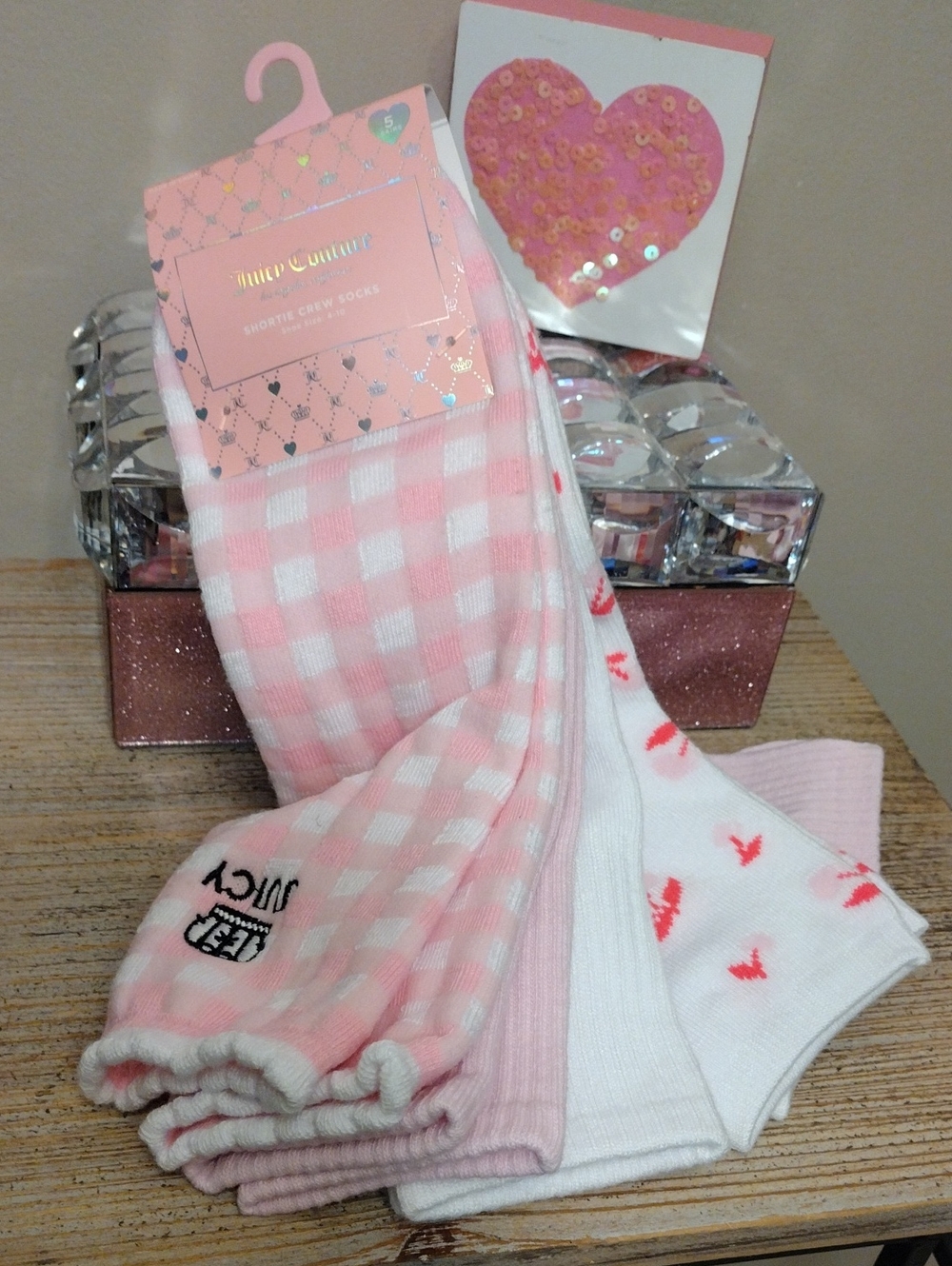 Juicy Couture Pink & White Shortie Crew Socks Women's 4-10 🆕